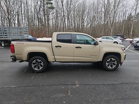 Used 2022 Chevrolet Colorado Z71 image 5