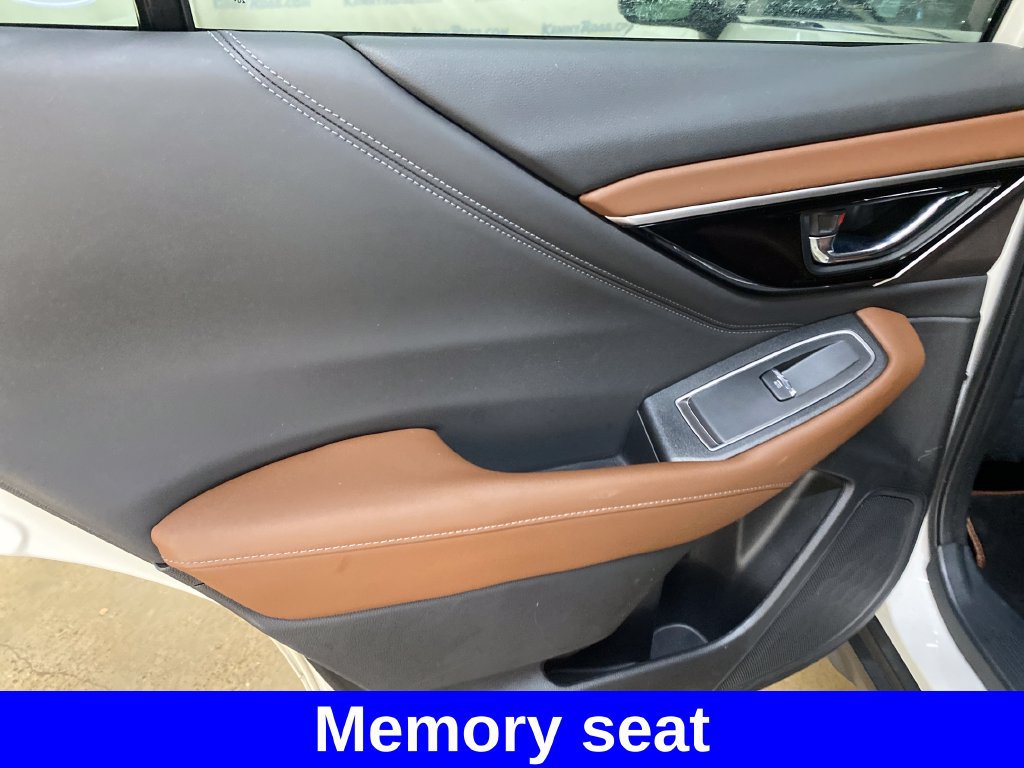 Used 2021 Subaru Outback Touring w/ Popular Package #2 AWD/4WD image 16