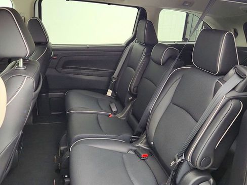 Used 2026 Honda Odyssey Elite image 22