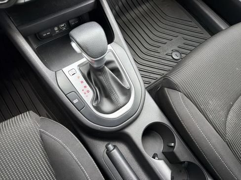 Used 2020 Kia Forte LXS FWD image 30