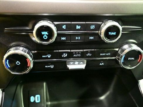 Used 2024 Ford F150 XLT w/ Mobile Office Package image 32