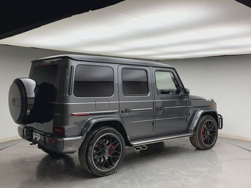 Used 2024 Mercedes-Benz G 63 AMG 4MATIC image 2