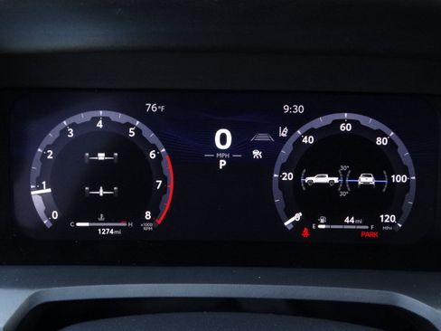 Used 2026 Toyota Tacoma TRD Sport w/ TRD Sport Upgrade Package AWD/4WD image 25