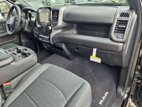 New 2025 RAM 2500 Tradesman w/ Safety Group AWD/4WD image 17