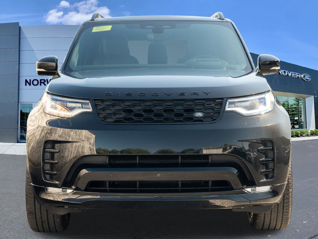 New 2026 Land Rover Discovery Dynamic SE AWD/4WD image 2