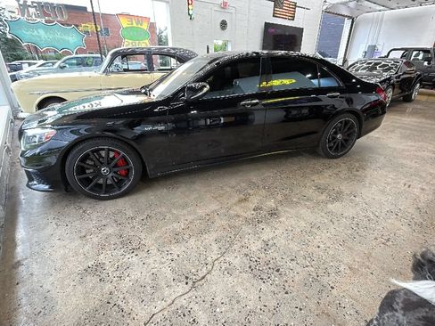 Used 2015 Mercedes-Benz S 63 AMG 4MATIC Sedan image 28