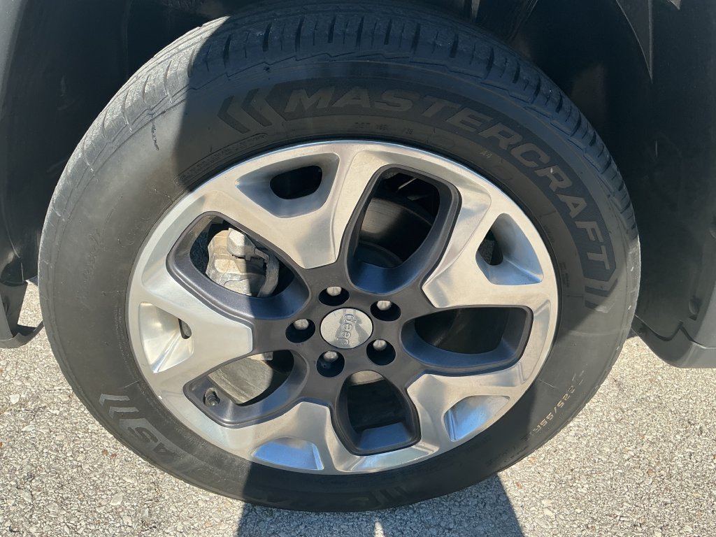 Used 2021 Jeep Compass Limited AWD/4WD image 8