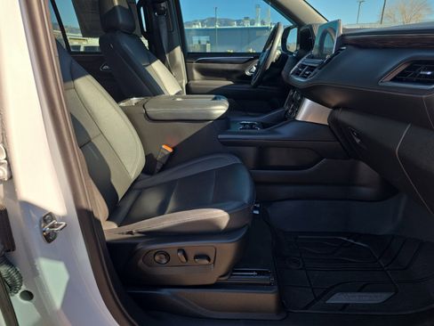 Used 2023 Chevrolet Tahoe Z71 image 25