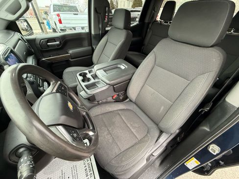 Used 2020 Chevrolet Silverado 1500 LT image 13