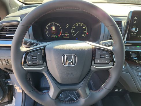 New 2026 Honda Odyssey Sport-L image 9