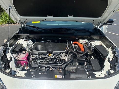 Used 2021 Toyota RAV4 XSE AWD/4WD image 28