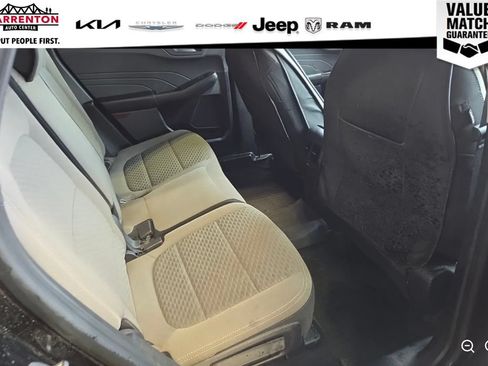 Used 2021 Ford Escape SE w/ SE Sport Appearance Package AWD/4WD image 16