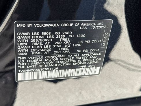 Used 2026 Volkswagen Atlas SE AWD/4WD image 25