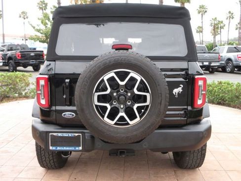 Certified 2022 Ford Bronco Outer Banks AWD/4WD image 3