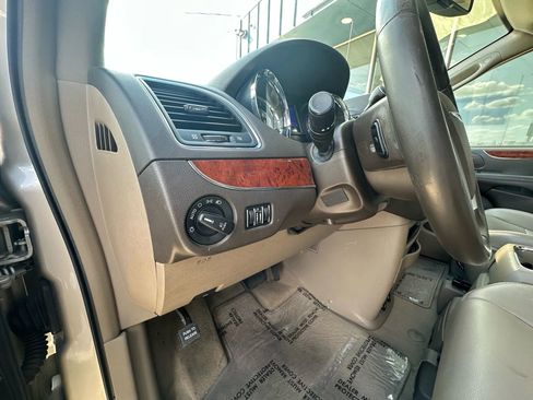 Used 2012 Chrysler Town & Country Touring w/ Entertainment Group #1 image 12