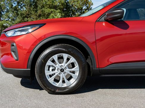 New 2026 Ford Escape Active w/ Tech Pack #1 FWD image 4