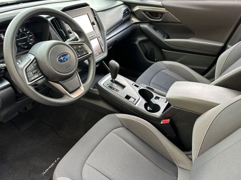 Certified 2025 Subaru Impreza 2.0i image 9