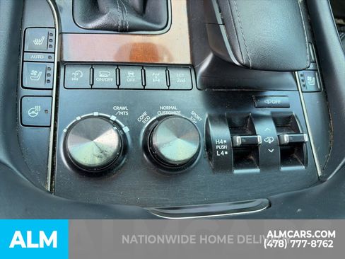Used 2018 Lexus LX 570 4WD w/ Luxury Package image 6
