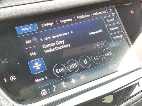 Used 2024 Cadillac XT5 Luxury w/ LPO, Floor Liner Package image 18