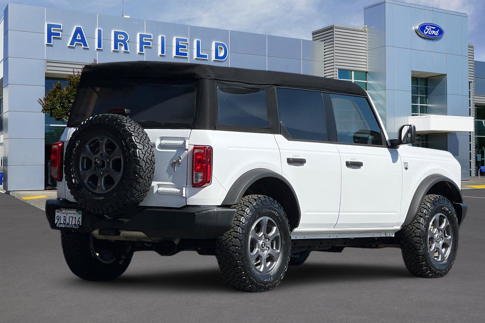 Certified 2024 Ford Bronco Big Bend AWD/4WD image 2