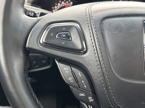 Used 2017 Lincoln MKZ Reserve w/ Technology Package image 19