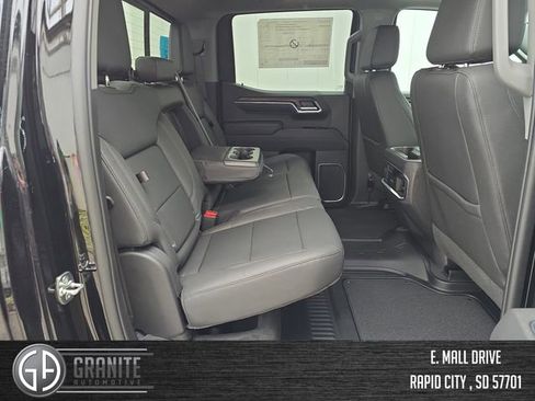 New 2026 GMC Sierra 1500 SLT w/ SLT Premium Plus Package image 38