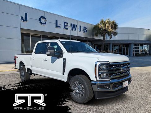New 2026 Ford F250 Lariat w/ FX4 Off-Road Package image 1