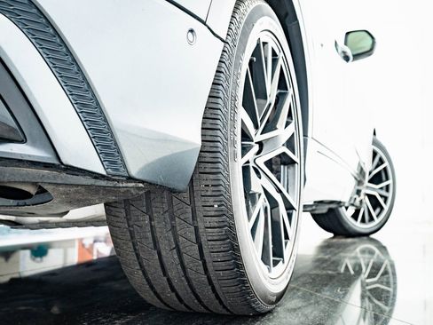 Used 2021 Audi Q8 Prestige image 41