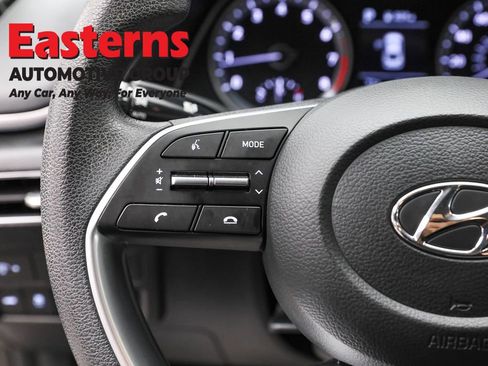 Used 2023 Hyundai Sonata SE image 15