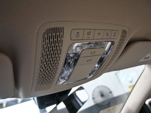 Used 2021 Mercedes-Benz GLA 250 image 30