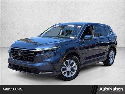 Used 2023 Honda CR-V LX image 1