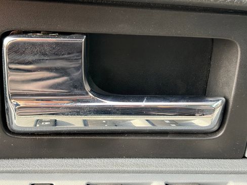 Used 2014 Ford F150 XLT w/ Equipment Group 302A Luxury image 8