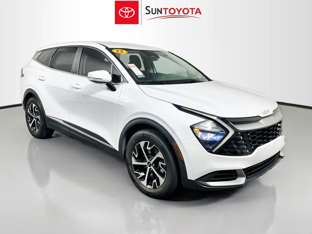 Used 2023 Kia Sportage EX FWD image 1