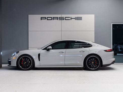Certified 2023 Porsche Panamera 4S AWD/4WD image 2