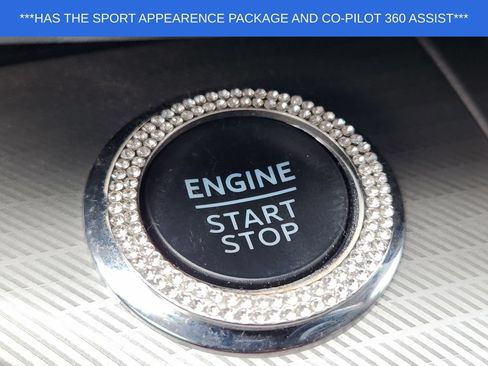 Used 2022 Ford Explorer XLT w/ Equipment Group 202A RWD image 22