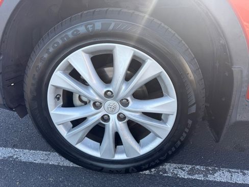 Used 2015 Toyota RAV4 Limited w/ Technology Package image 5