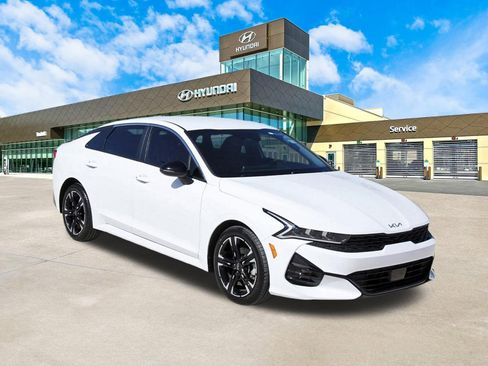 Used 2024 Kia K5 GT-Line w/ GT-Line Premium Package image 3