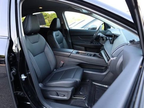 Certified 2025 Nissan Murano SV AWD/4WD image 25