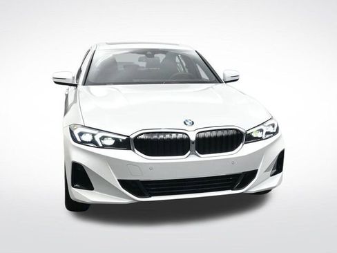 New 2026 BMW 330i xDrive Sedan w/ Premium Package image 11