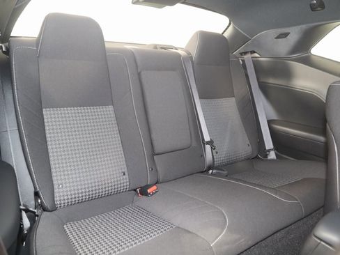 Used 2021 Dodge Challenger SRT Hellcat image 12