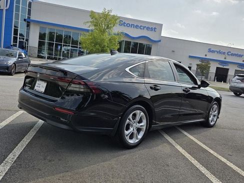 Used 2025 Honda Accord LX image 8