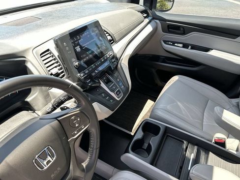 Certified 2024 Honda Odyssey EX-L image 24
