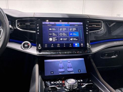 Used 2024 Jeep Grand Wagoneer L Series III w/ Quick Order Packagew 28T AWD/4WD image 8