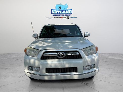 Used 2013 Toyota 4Runner Limited AWD/4WD image 8