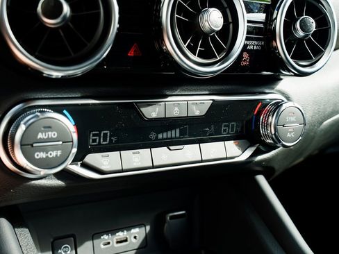 New 2025 Nissan Sentra SR w/ SR Premium Package image 14