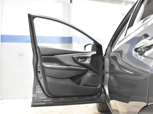 Used 2021 Nissan Murano SL image 11