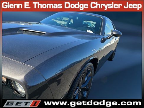 Used 2023 Dodge Challenger SXT w/ Blacktop Package image 4