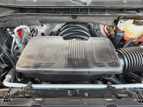 Used 2025 Chevrolet Silverado 1500 ZR2 w/ Technology Package image 32