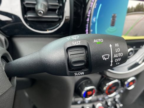 Certified 2024 MINI Cooper S image 96