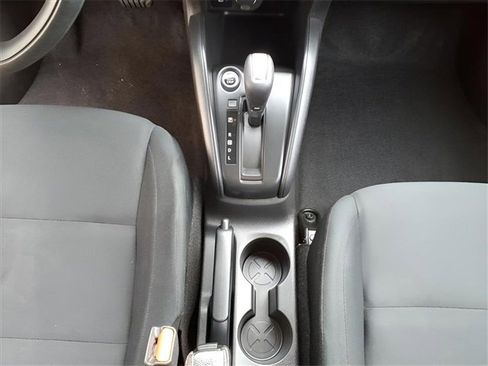 Used 2024 Nissan Kicks S image 20